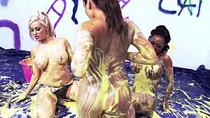 i crave this milf threesome with valery summer and kerry louise tonguing pussy