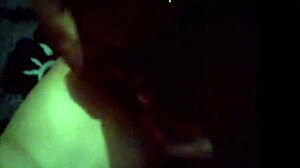 Mi prima viene de visita y se sale de su cuarto para cojerme a escondidas