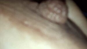 Latte dai capezzoli! Watch the milk flow from those natural tits!