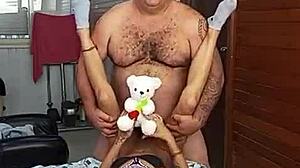 Novinha Wants Mature Man