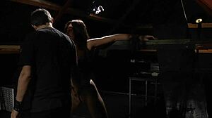 Esclave hardcore Scarlet discipline dure antre BDSM 😈 fessée bondage inclus