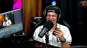 Bi Mejia Colocou Os Peitos Pra Fora E Pediu Pro Ruan Apertar Eles Bem Gostoso Ela Ficou Molhada E Gemendo De Tesão - Púpum No Barraco