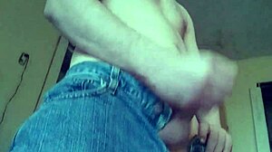 Hot guy cums for you