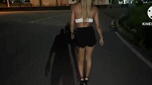 minha esposa transando na rua com um desconhecido pela primeira vez 😏