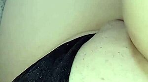 i gretala with big tits and belly feel so horny.