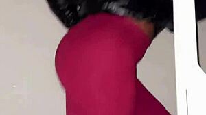 LATINA CALIENTE CON GRANDES TETAS NATURALES SE LA FOLLAn DESPUéS DE SUBIR A LA CASA