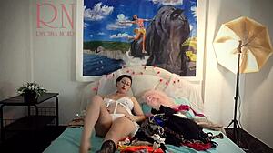 Lady Changes Underwear Showing Charms Gracefully