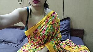 Punjabi bahu enjoys sasur's massage pleasure 😏