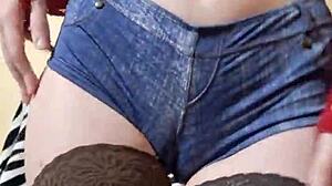 Mistress Elza Kom Evokes Desire