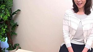 unmarried 40s woman shoko takeshita in bright story