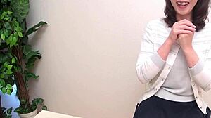 unmarried 40s woman shoko takeshita in bright story