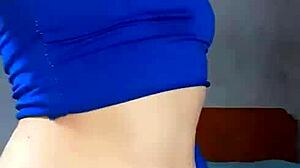 Bonneyuwu - 14 26 pequena puta se masturba con dildo