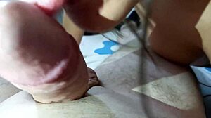 follando en dias festivos colombian latina wet pussy fucking hard 😈