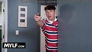 'Hijab stepmom, let's fuck in kitchen?'