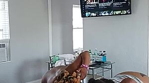 do two twitter baddies drippinvelvet and princess hayze give gaktrizzy head after an orgy?