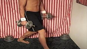 18 year old reese rideout strips naked during intense workout.