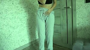 Free petite teen desperation pee in homemade fetish.