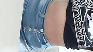 Amateur Colombian MILF gets fucked while cooking, ending up creampied and full of cum.