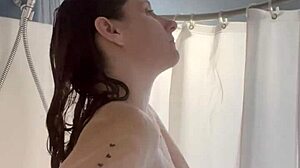 ivy19921 takes a relaxing shower in retro style