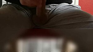 Watch me masturbate under the desk!