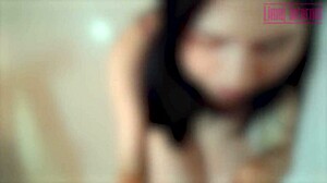 Flor breaks her ass on camera!