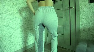 Free petite teen desperation pee in homemade fetish.