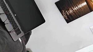 amateur couple hides their private moments at home