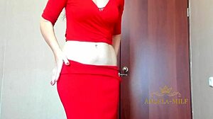 Russian Milf Shakes Huge Ass For 18+ Fan