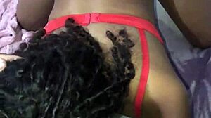 Novinha gostosa opened her legs for the hung guy and almost couldn't take the cock