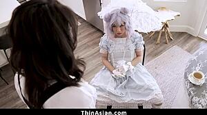 asian teen rides big cock eagerly 😍