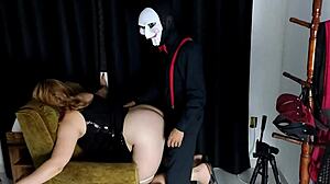 Jig saw fudendo a loira milf epis�dio piloto da s�rie prazeres mortais