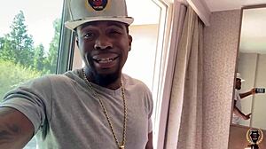 Dripping cum from rome major inside the boss's girlfriend 😍