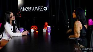 Compilados Da Marcely Mello No Swing Cast Com Tifany Rocha - Parte 2 Watch On Sheer Red