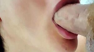 Novinha sucking dick eagerly while parents rest next door