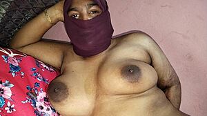 Cute Indian Wife Provides Oil Massage As Desi Female Masseuse