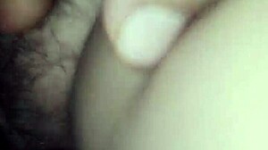 makka asked me to penetrate her hairy pussy at home, feeling horny