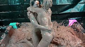 Glam Mud Wrestling Catfight!