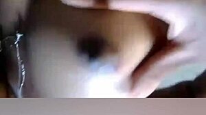 Colleague masturbates in shower while filming and sends video