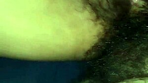 makka asked me to penetrate her hairy pussy at home, feeling horny