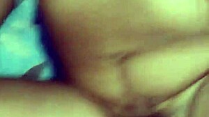 makka asked me to penetrate her hairy pussy at home, feeling horny