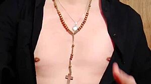 Hey, learn how to masturbate in a shirt for cum control