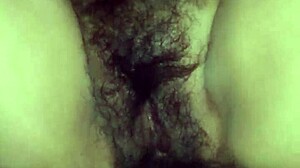 makka asked me to penetrate her hairy pussy at home, feeling horny