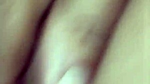 makka asked me to penetrate her hairy pussy at home, feeling horny