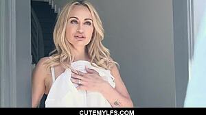 Claudia Valentine Ovulates! Ready to Get Fucked When Dustin Daring Comes In!