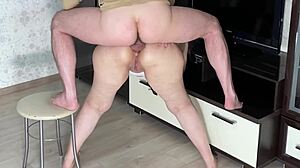 stepsister with big ass helps in taboo anal moment