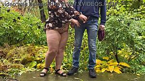 does peeing together make our couple stronger?