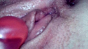 Joice demonstrates pussy orgasm using vibrator for jerk off instructions