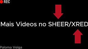 Paloma Veiga ukazuje čurák v metru