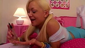 Lil Lexy Fingers Herself In Solo Scene