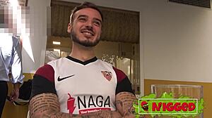 珍妮弗·多米尼克，混血拉丁美女，在尼日利亚破处年轻18+男人